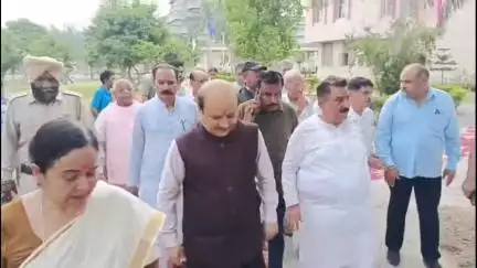 थानेसर: भारत रत्न गुलजारी लाल नंदा जयंती पर कुरुक्षेत्र विकास बोर्ड और कुरुक्षेत्र विश्वविद्यालय द्वारा कार्यक्रम हुआ आयोजित