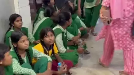 गोड्डा: कस्तूरबा विद्यालय घाट बांका में फूड पॉइजनिंग के बाद वार्डन पूजा भारती का बयान आया