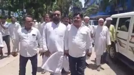 बिहार: मोहर्रम को लेकर अंजुमन मुफ़ीदुल इस्लाम के प्रतिनिधि मंडल ने डीएम और एसपी से की मुलाकात, गाइडलाइन के तहत निकालेंगे जुलूस