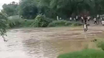 करेली: नरसिंहपुर जिले में लगातार बारिश से नदी-नाले उफान पर, कई गांवों का संपर्क टूटा