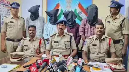 పరిగి: పుట్టా పహాడ్ గ్రామంలో అంబేద్కర్ విగ్రహాన్ని ధ్వంసం చేసిన నిందితులను రిమాండ్ కు తరలించినట్లు తెలిపిన డిఎస్పి శ్రీనివాస్