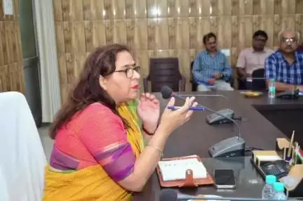 गोरखपुर: दीनदयाल उपाध्याय गोरखपुर विश्वविद्यालय की शैक्षणिक सत्र 2025-26 के विषम सेमेस्टर की कक्षाओं का संचालन 16 जुलाई से होगा