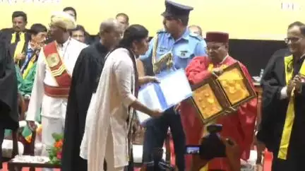 ಬೆಳಗಾವಿ: ಬೆಳಗಾವಿ ಹೊರವಲಯದಲ್ಲಿನ ವಿಟಿಯುನಲ್ಲಿ 25ನೇ ಘಟಿಕೋತ್ಸವ ರಾಜ್ಯಪಾಲ ಥಾವರಚೆಂದ್ ಗೆಹ್ಲೋಟ್ ಚಾಲನೆ