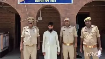 तुलसीपुर: थाना तुलसीपुर पुलिस ने गैंगेस्टर अधिनियम से संबंधित वांछित अभियुक्त को लाल नगर सरयू नहर पुल के पास से किया गिरफ्तार