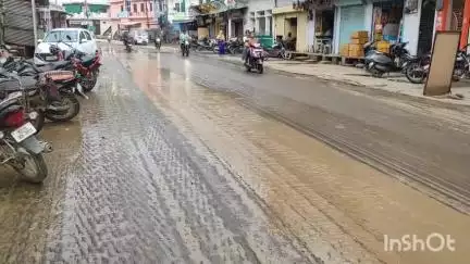 श्योपुर: NH निर्माण में लापरवाही से लोग परेशान, ढाई महीने से शिवपुरी रोड पर खुदी पड़ी सड़क  #jansamasya