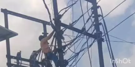 बागपत: कस्बा टटीरी स्थित गोरा वाले कुएं पर रखे ट्रांसफार्मर में तकनीकी खराबी के चलते करीब 10 घंटे बिजली रही गुल