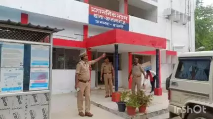हर्रैया: अपर पुलिस अधीक्षक ने कप्तानगंज थाने का किया निरीक्षण, आगामी त्योहार को लेकर दिए दिशा-निर्देश