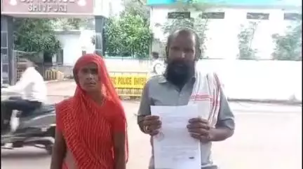 शिवपुरी नगर: ग्राम कुड़ी में गांव के ही युवकों ने चुराईं 5 भैंसे, कार्यवाही की मांग लेकर व्यक्ति पहुंचा एसपी के पास