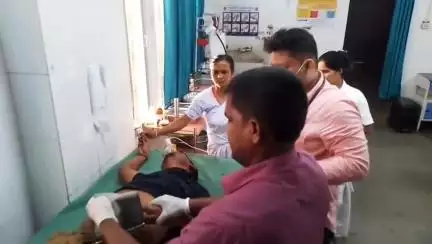 বিশালগড়: চলন্ত বাইক থেকে পরে রক্তাক্ত যুবক, ঘটনা বিশালগড় বাজারে