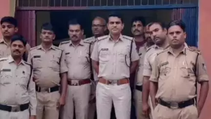 पटेरा: कुम्हारी थाना पुलिस ने 8 भैंसों के साथ 2 चोरों को पकड़ा, कल सगौनी गांव से हुई थी चोरी