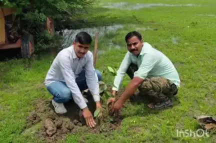 बड़ौदा: बड़ौदा थाने में हुआ पौधरोपण, पुलिस का हरियाली महोत्सव जारी