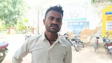 जलालाबाद: जलालाबाद में एटीएम बदलकर ठग ने मजदूर के ₹40,000 उड़ाए, पुलिस में दर्ज कराई शिकायत