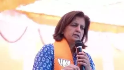 नागौर: बिजली कनेक्शन कटने और आवास खाली करने का नोटिस मिलने के बीच सांसद बेनीवाल पर ज्योति मिर्धा ने ईशारों में कड़ा तंज कसा