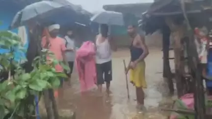 नारायणगंज: बीजाडांडी में बाढ़ से हाहाकार, घरों-दुकानों में घुसा पानी, कई गांवों का संपर्क टूटा, पुलिया भी बही