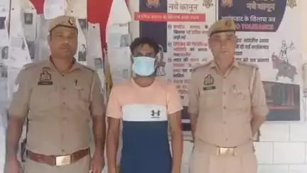 हापुड़: थाना हापुड़ नगर पुलिस ने दुष्कर्म के मामले में फरार अभियुक्त को किया गिरफ्तार