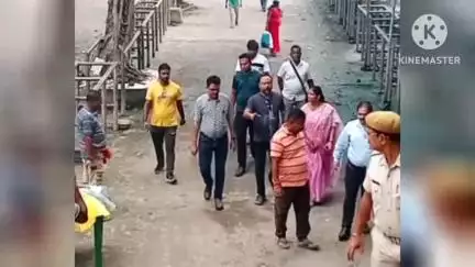 শ্রীরামপুর-উত্তরপাড়া: শ্রাবণী মেলার প্রাক্কালে বৈদ্যবাটির নিমাই তীর্থ গঙ্গার ঘাট পরিদর্শন করলেন বিধায়ক, মহকুমাশাসক, পৌরপ্রধান সহ অন্যরা
