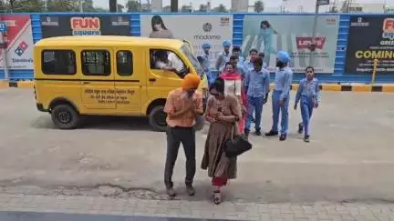 ਸੰਗਰੂਰ: ਸੰਗਰੂਰ ਦੀ ਸਹਾਰਾ ਫਾਊਂਡੇਸ਼ਨ ਅਤੇ ਫਨਸ ਕੇਅਰ ਵੱਲੋਂ ਡਿਸੇਬਲ ਬੱਚਿਆਂ ਨੂੰ ਦਿਖਾਈ ਗਈ ਅਮੀਰ ਖਾਨ ਦੀ ਫਿਲਮ