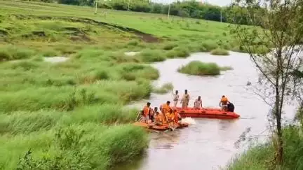 ಭಾಲ್ಕಿ: ರಭಸವಾಗಿ ಹರಿಯುತಿದ್ದ ಮಾಂಜ್ರಾ‌ ನದಿ ನೀರಿನಲ್ಲಿ ಕೊಚ್ಚಿ ಹೋದ ವ್ಯಕ್ತಿ, 27 ಗಂಟೆ ಕಳೆದರು ಪತ್ತೆಯಾಗದ ಶವ: ಭಾಟಸಂಗಾವಿ ಗ್ರಾಮದ ಬಳಿ ಘಟನೆ