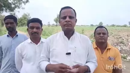जालना: छेडछाड प्रकरणातील आरोपी आणि चंदनझिरा पोलिसांचे हितसंबंध असल्यानेच आरोपी फरार झाले, ओबीसी नेते नवनाथ वाघमारे यांचा आरोप..
