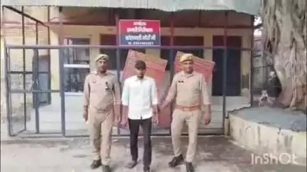 कासगंज: हत्या के प्रयास के मामले में सोरों पुलिस ने वारंटी अभियुक्त को किया गिरफ्तार, जिला न्यायालय में किया पेश