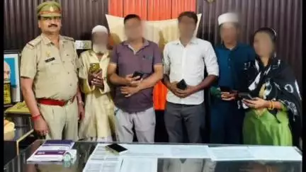 बड़ौत: बिनौली थाना पुलिस ने गुम हुए 5 मोबाइल फोन को CEIR PORTAL के माध्यम से खोजकर मोबाइल स्वामियों को किया सुपुर्द