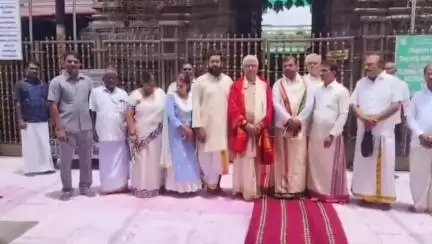 పద్మావతి అమ్మవారి సేవలో సుప్రీంకోర్టు న్యాయమూర్తి అరవింద్ కుమార్