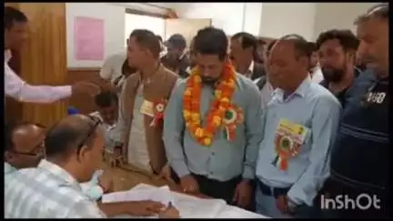 अल्मोड़ा: धारानौला जिपं कार्यालय में जिपं सदस्य पदों के लिए नामांकन प्रक्रिया जारी, चौथे दिन 96 उम्मीदवारों ने किया नामांकन