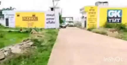 गोंदिया: प्रशासनाच्या दुर्लक्षामुळे जीवाला धोका गोंदियाच्या प्रसिद्ध आदर्श कॉलनीत गोंधळ #jansamasya