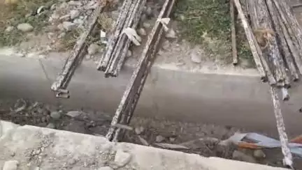 குஜிலியம்பாறை: ஒரு வருட காலமாக சாக்கடை பணியை முடிக்காத பாளையம் பேரூராட்சி நிர்வாகத்தை கண்டித்து மார்க்சிஸ்ட் கம்யூனிஸ்ட் கட்சியினர் முற்றுகை போராட்டம் அறிவிப்பு