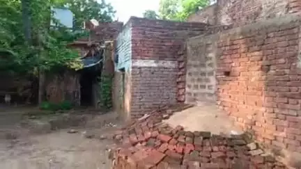 सरमेरा: सरमेरा के गोवा चक गांव में सहायिका की मौत के बाद आंगनवाड़ी केंद्र संख्या 18 हुआ बंद