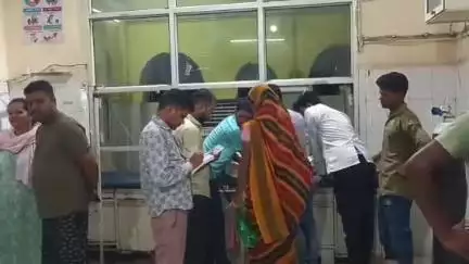 सीतापुर: शाहपुर में घर में हुए विवाद के बाद परेशान होकर व्यक्ति ने खाया जहरीला पदार्थ, उपचार जारी