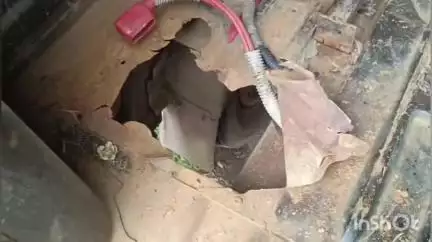 मिरज: मिरजेतील वडर गल्ली येथे सहा रिक्षांच्या बॅटरी वर चोरट्यांचा डल्ला,रिक्षाचालकांची पोलीसात धाव