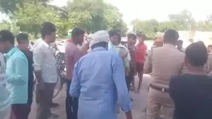 लहरपुर: तंबौर जाने वाले मार्ग पर गोबरहिया नदी पुल के पास संदिग्ध परिस्थितियों में एक बाइक सवार नवयुवक गंभीर रूप से घायल