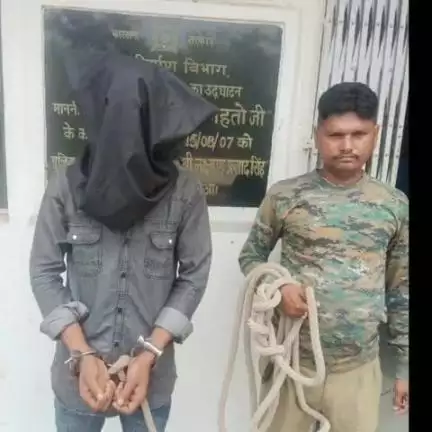 ईचागढ़: ईचागढ़ पुलिस ने ट्रैक्टर चोरी के आरोप में एक अभियुक्त को न्यायिक हिरासत में भेजा