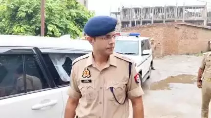 शिकोहाबाद: शिकोहाबाद में राजू खान मुठभेड़ की जांच शुरू, मौके से जुटाए गए साक्ष्य, हाईवे थाने के इंस्पेक्टर क्राइम ने शुरू की जांच