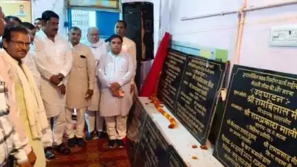 रामगढ़ पचवारा: खटवा व शिवसिंहपुरा में आयोजित शिविर में विधायक ने की शिरकत, कई विकास कार्यों का किया लोकार्पण