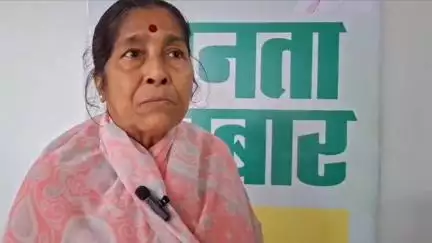 जामताड़ा: मिहिजाम: वृद्ध महिला की मौके पर ही पेंशन हुई चालू, उपायुक्त के प्रति जताया आभार