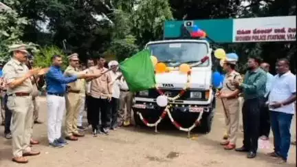 ವಿಜಯಪುರ: ಸಂಚಾರಿ ದಟ್ಟಣೆ ನಿಯಂತ್ರಿಸಲು ಟೋಯಿಂಗ್ ವಾಹನ್ ಹಸ್ತಾಂತರಿಸಿ ಚಾಲನೆ ನೀಡಿದ ಪಾಲಿಕೆ ಆಯುಕ್ತ ವಿಜಯಕುಮಾರ ಮೆಕ್ಕಳಕಿ