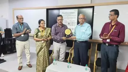 మృదువైన నైపుణ్యాల కీలక అంశం ప్రత్యేక సదస్సు నిర్వహించిన ది అపోలో  యూనివర్సిటీ స్కూల్ ఆఫ్ టెక్నాలజీ