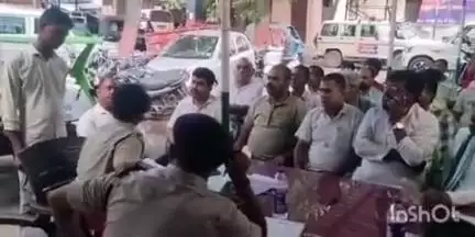 फतुहा: फतुहा थाना परिसर में मोहर्रम को लेकर शांति समिति की बैठक आयोजित की गई