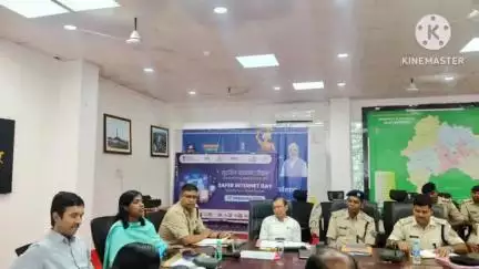 कर्रा: कारा सुरक्षा समिति की बैठक संपन्न, उपायुक्त आर. रॉनिटा ने दिए आवश्यक दिशा-निर्देश