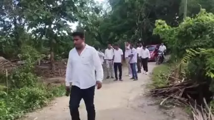 উত্তৰ লক্ষীমপুৰ: ফুকনৰহাট আৰু ৰাংচালি উচ্ছেদ স্হলি পৰিদৰ্শন সদৌ তাই আহোম ছাত্ৰ সন্হাৰ উপস্থিত কেন্দ্ৰীয় সাধাৰণ সম্পাদক,ক্ষতিপূৰণৰ দাবী