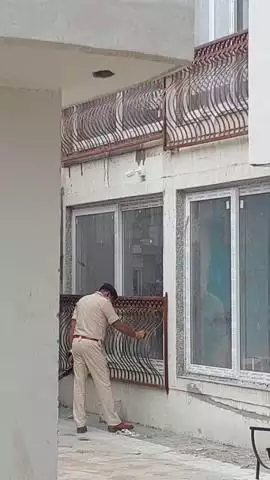 जयपुर: जयपुर, टोंक, देवली सहित कई ठिकानों पर ईडी ने डेबॉक कंपनी पर छापेमारी की, एक दर्जन लग्जरी गाड़ियां मिलीं