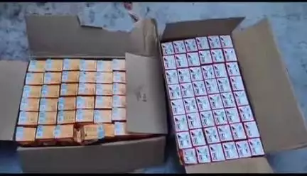 ऋषिकेश: आबकारी टीम और कोतवाली पुलिस ने ऋषिकेश के परशुराम चौक गोविंद नगर झुग्गी में की रेड, महिला को किया गिरफ्तार