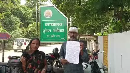 खलीलाबाद: कुसुरु कला गांव में 14 दिन पूर्व दबंगों ने लाठी-डंडे से हमला कर व्यक्ति को किया था घायल, SP को बढ़ोतरी में दिया पत्र