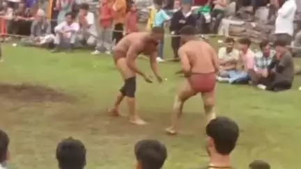 चुराह: देवीकोठी क्षेत्र में स्थानीय लोगों ने दंगल मेले का किया आयोजन, पहलवानों ने दिखाया दमखम