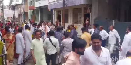 गंधवानी: कुक्षी एवं गंधवानी क्षेत्र में जैन संतों का चातुर्मास को लेकर हुआ आगमन, कुक्षी में निकली शोभायात्रा