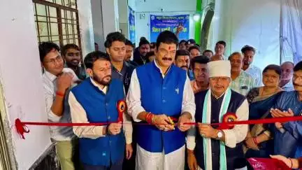 सागर: मंत्री गोविंद सिंह राजपूत ने शासकीय उत्कृष्ट विद्यालय में आयोजित 2 दिवसीय इंस्पायर अवार्ड मानक प्रदर्शनी का किया शुभारंभ