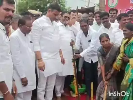ಚಿಟಗುಪ್ಪ: ಜಿಲ್ಲಾ ಉಸ್ತುವಾರಿ ಸಚಿವ ಮನಸ್ಸು ಮಾಡಿದ್ರೆ ಬಿಎಸ್ಎಸ್‌ಕೆ ಆರಂಭ ದೊಡ್ಡಮಾತಲ್ಲ: ಕಂದಗೂಳದಲ್ಲಿ ಶಾಸಕ ಸಿದ್ದು ಪಾಟೀಲ್