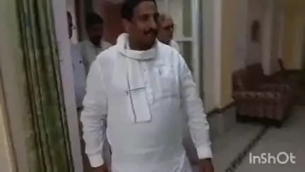 बीकानेर: राष्ट्रीय लोक दल के प्रदेशाध्यक्ष जोगेंद्र सिंह ने सर्किट हाउस में की पत्रकार वार्ता